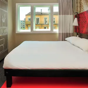 Ibis Centre Hotel